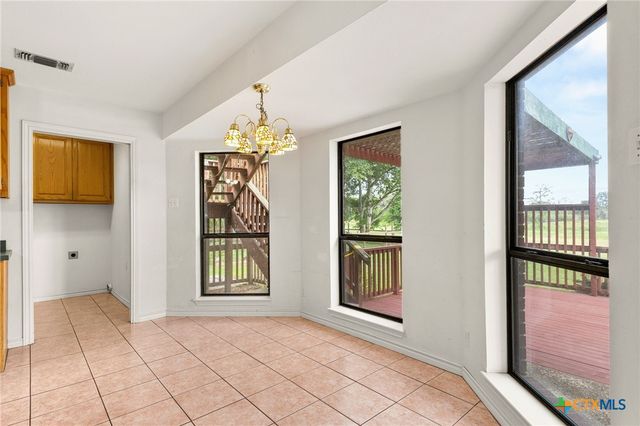 16567 Fm 725, Seguin, TX 78155