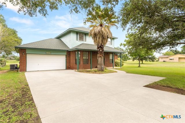 16567 Fm 725, Seguin, TX 78155