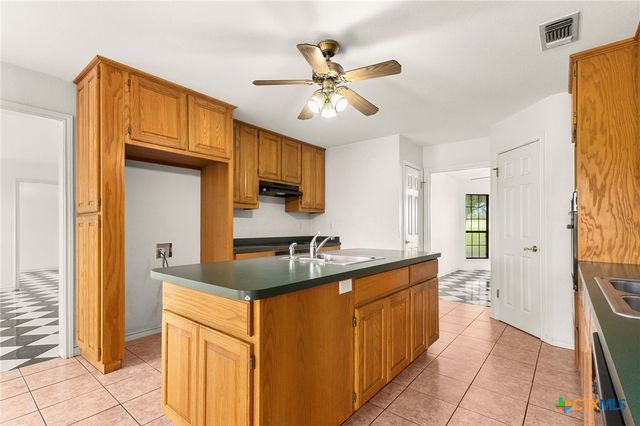 16567 Fm 725, Seguin, TX 78155