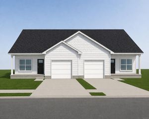 1210 Rock Ridge Circle, Waverly, IA 50677