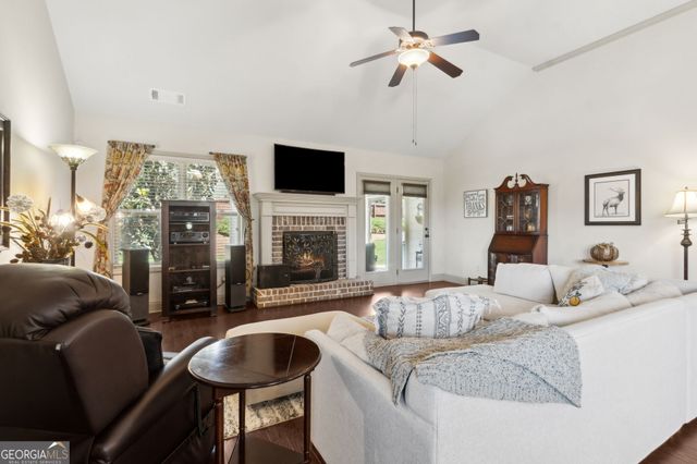 38 Mill Crossing, Dawsonville, GA 30534