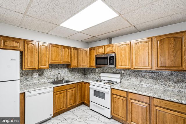2533 S 13TH ST, Philadelphia, PA 19148