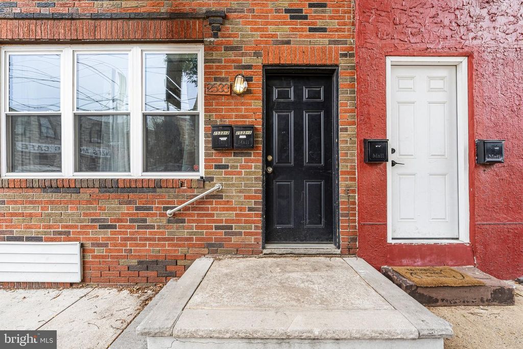 2533 S 13TH ST, Philadelphia, PA 19148