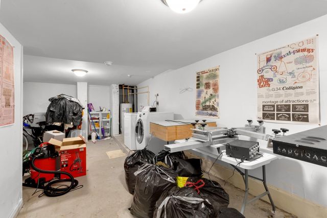 2010 E YORK ST, Philadelphia, PA 19125