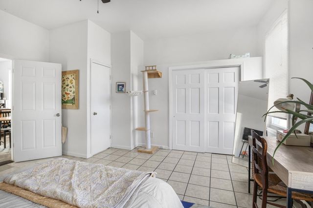 2010 E YORK ST, Philadelphia, PA 19125