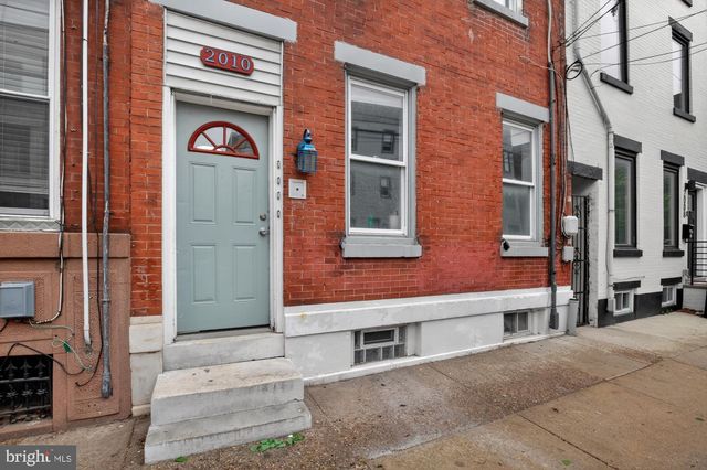 2010 E YORK ST, Philadelphia, PA 19125