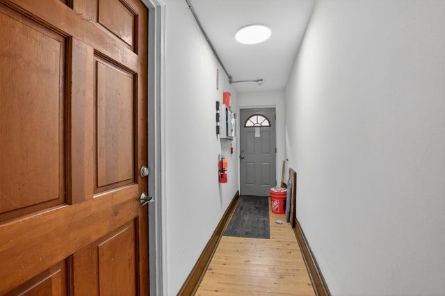 2010 E YORK ST, Philadelphia, PA 19125