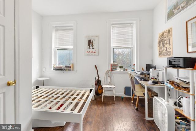 2010 E YORK ST, Philadelphia, PA 19125