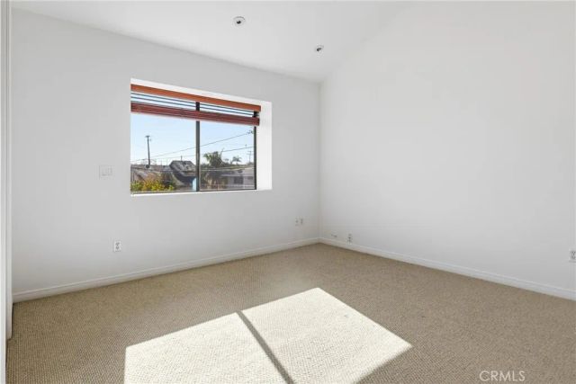 105 N El Molino Street E, Alhambra, CA 91801