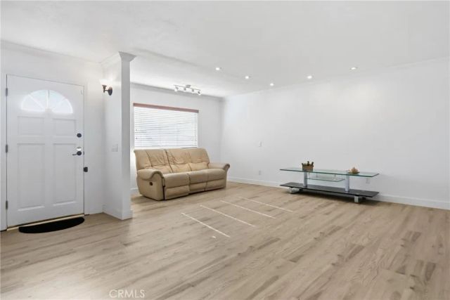 105 N El Molino Street E, Alhambra, CA 91801