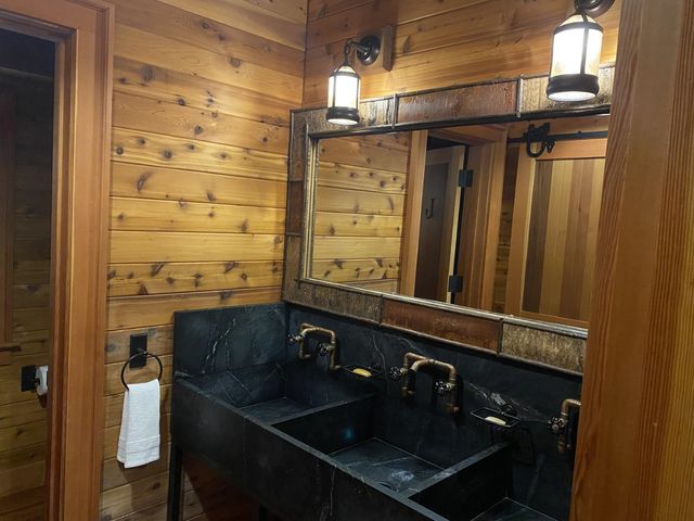 355 Greene Road, Woodstock, VT 05071