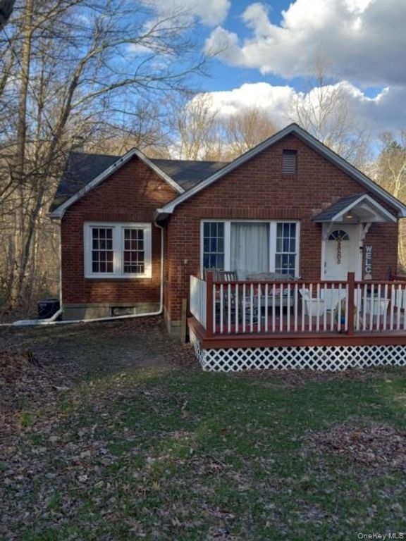 3710 Rte 52, Pine Bush, NY 12566