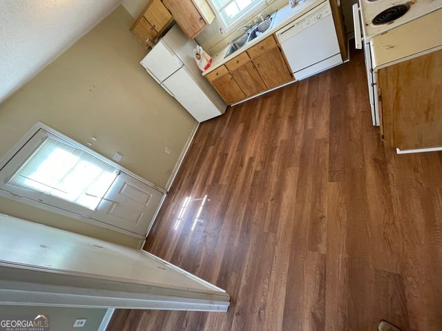 95 Bruce Street, Adairsville, GA 30103