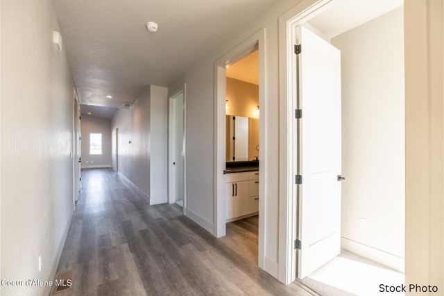 11458 N CLAPTON LANE, Rathdrum, ID 83858