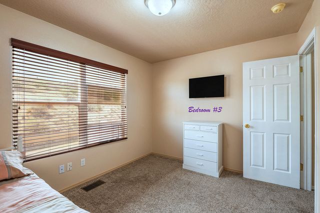 128 LATIGO Trail SE, Rio Rancho, NM 87124