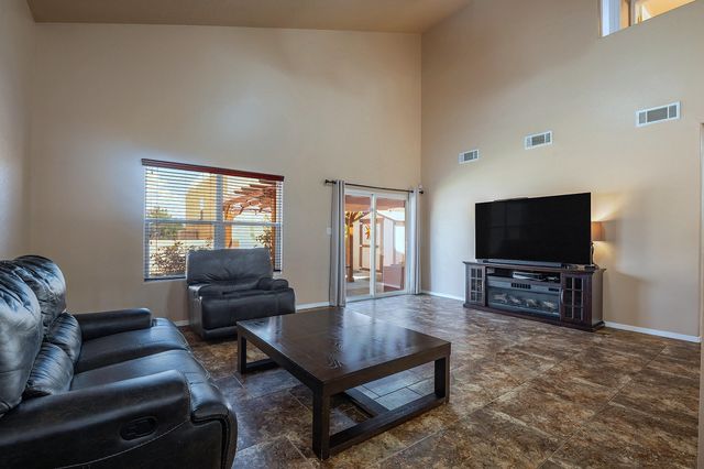 128 LATIGO Trail SE, Rio Rancho, NM 87124