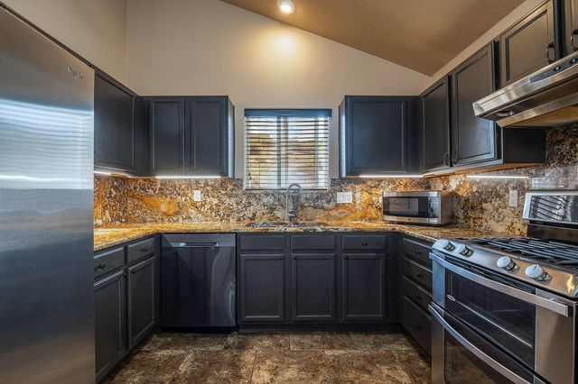 128 LATIGO Trail SE, Rio Rancho, NM 87124