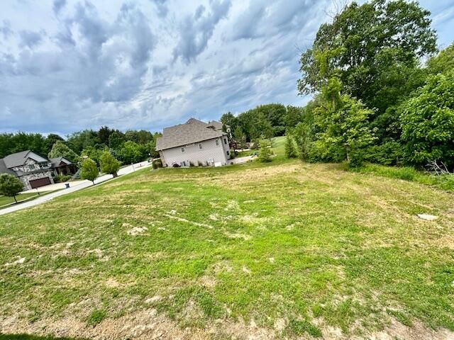 7518 Fawn Valley Drive, Schererville, IN 46375