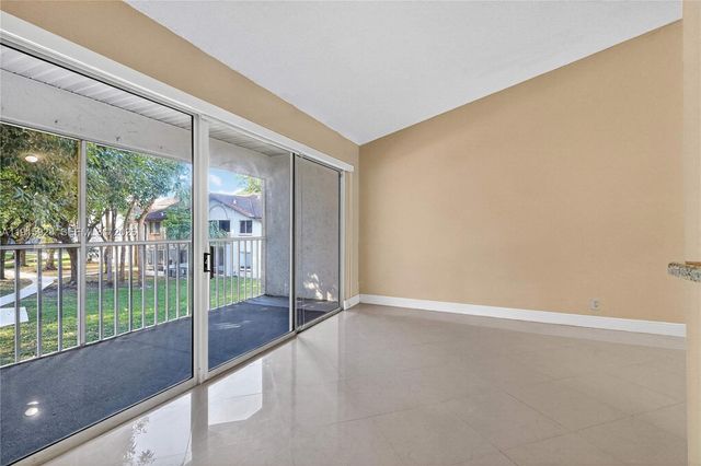 9407 SW 138th Place 9407, Miami, FL 33186