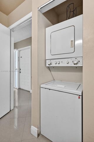 9407 SW 138th Place 9407, Miami, FL 33186