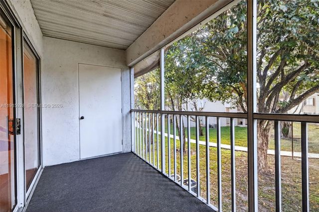 9407 SW 138th Place 9407, Miami, FL 33186