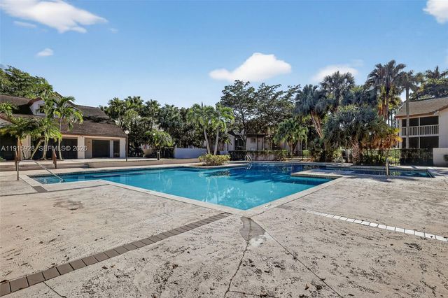 9407 SW 138th Place 9407, Miami, FL 33186