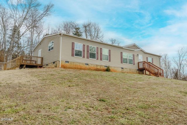 1738 Dumplin Loop Road, New Market, TN 37820