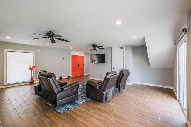 4207 Pecan Bend Drive, Richmond, TX 77406