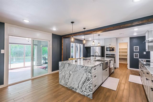 4207 Pecan Bend Drive, Richmond, TX 77406