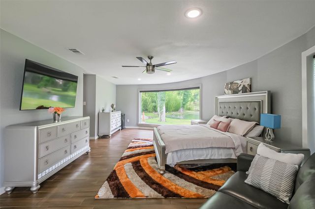 4207 Pecan Bend Drive, Richmond, TX 77406