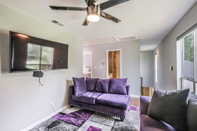 4207 Pecan Bend Drive, Richmond, TX 77406