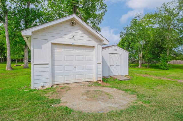 4207 Pecan Bend Drive, Richmond, TX 77406