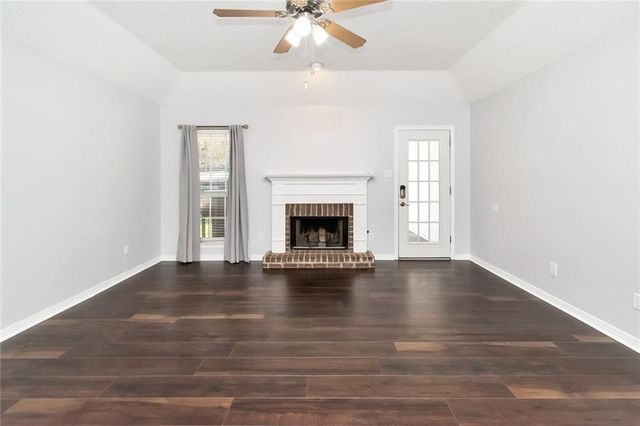 430 Lakeview Drive, Mobile, AL 36695