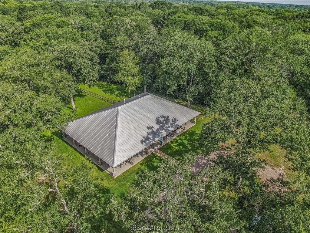 10250 Dogwood Trail, College Station, TX 77845 — photo 2