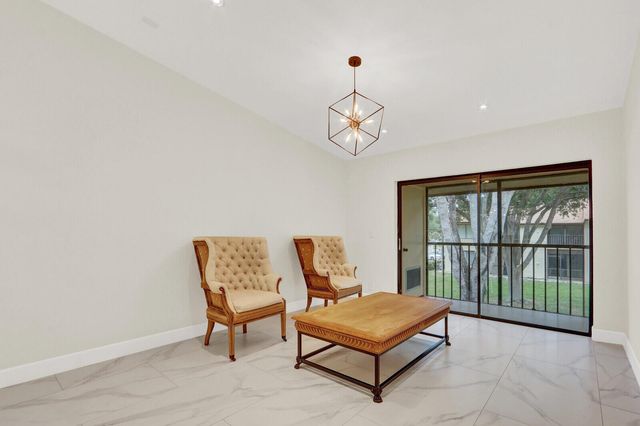 21938 Remsen Terrace 203, Boca Raton, FL 33433