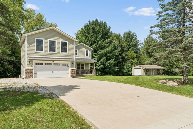 251 Needles Drive SW, Pataskala, OH 43062