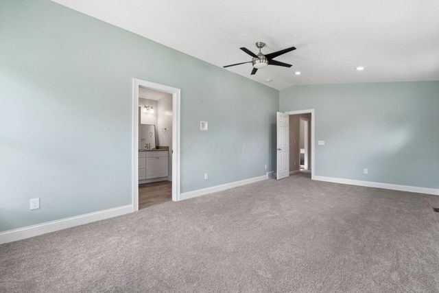 251 Needles Drive SW, Pataskala, OH 43062