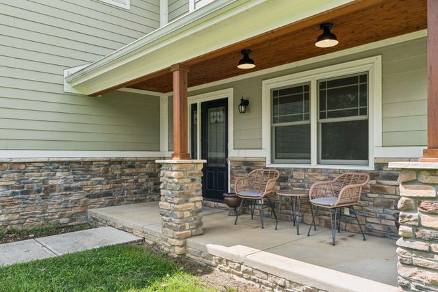 251 Needles Drive SW, Pataskala, OH 43062