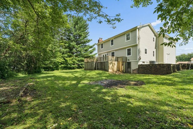 251 Needles Drive SW, Pataskala, OH 43062