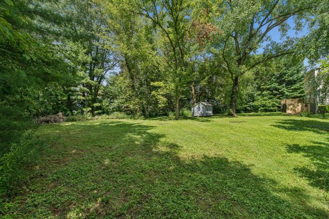 251 Needles Drive SW, Pataskala, OH 43062