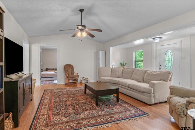 13379 COUNTY ROAD 3140, Tyler, TX 75706