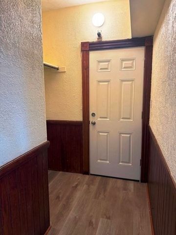 71 Esther St 2, Worcester, MA 01607