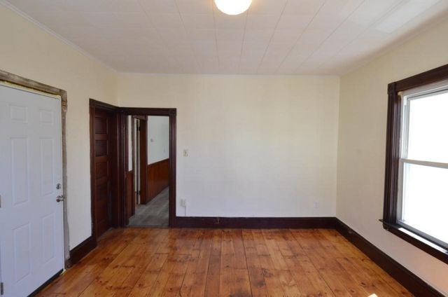 71 Esther St 2, Worcester, MA 01607