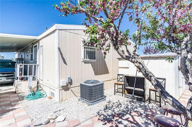 14411 Palmdale Road 64, Victorville, CA 92392
