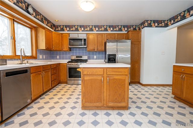 2341 Bullis Road, Elma, NY 14059