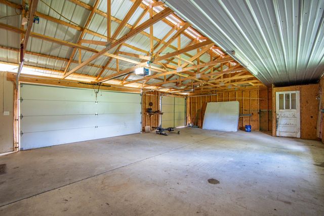 5115 226 HWY, Savannah, TN 38372