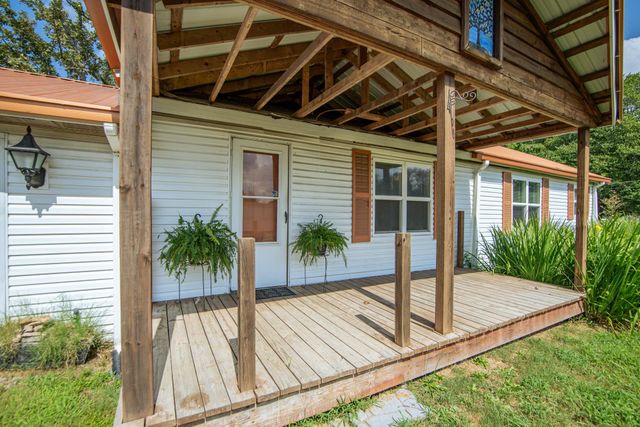 5115 226 HWY, Savannah, TN 38372