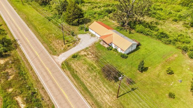 5115 226 HWY, Savannah, TN 38372