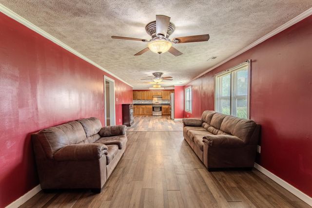 5115 226 HWY, Savannah, TN 38372