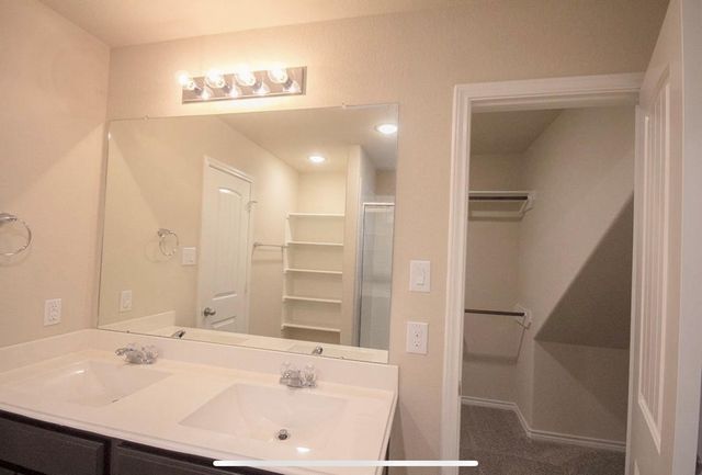 17603 Rose Summit Lane, Richmond, TX 77407